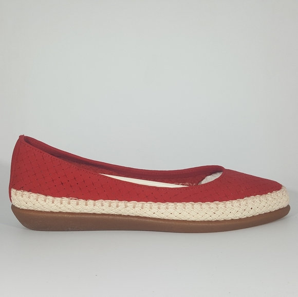 THE FLEXX Shoes - The Flexx Red Espadrille Skimmer *** runs small